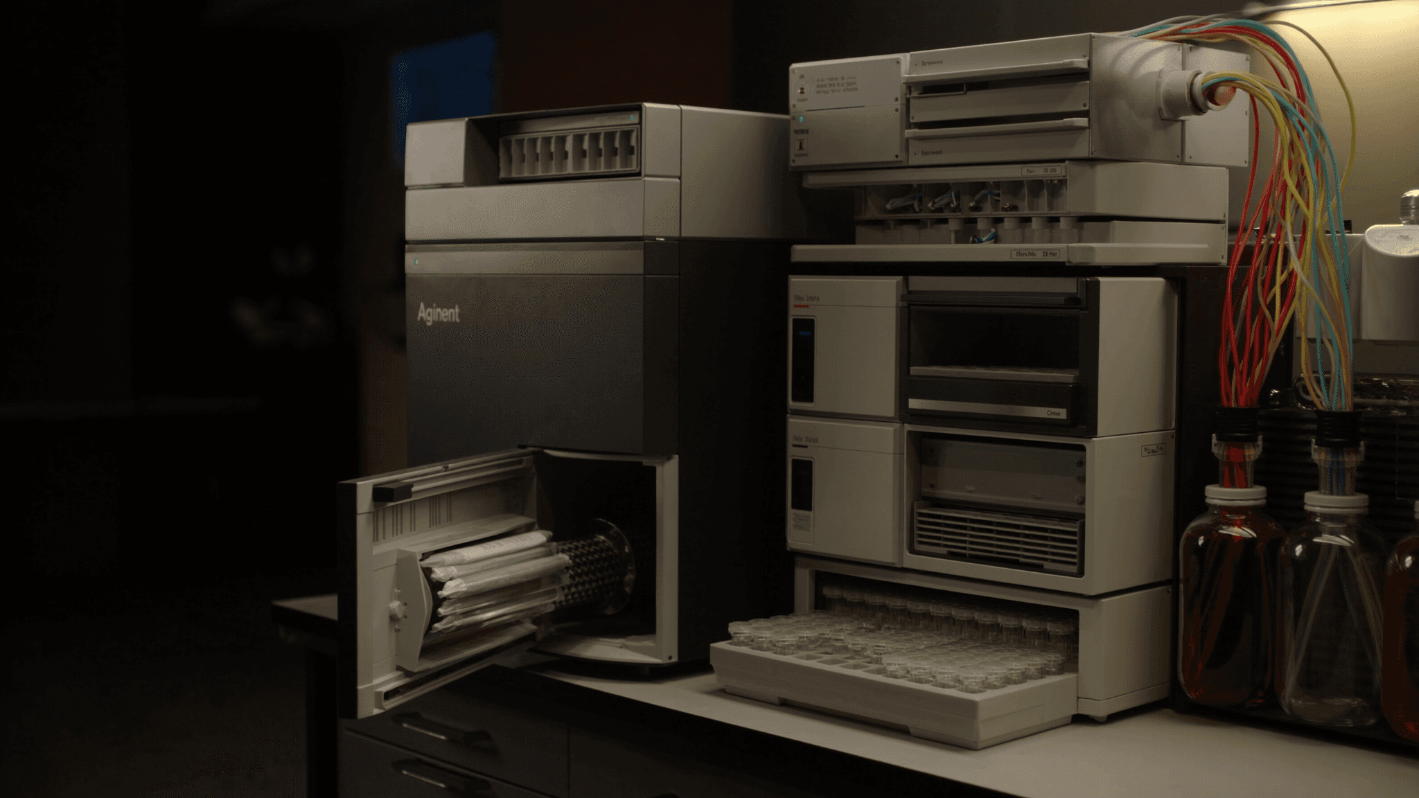 HPLC purity bench used for Austin peptide testing — reversed-phase chromatography at the Gold Standard Analytics Houston lab.