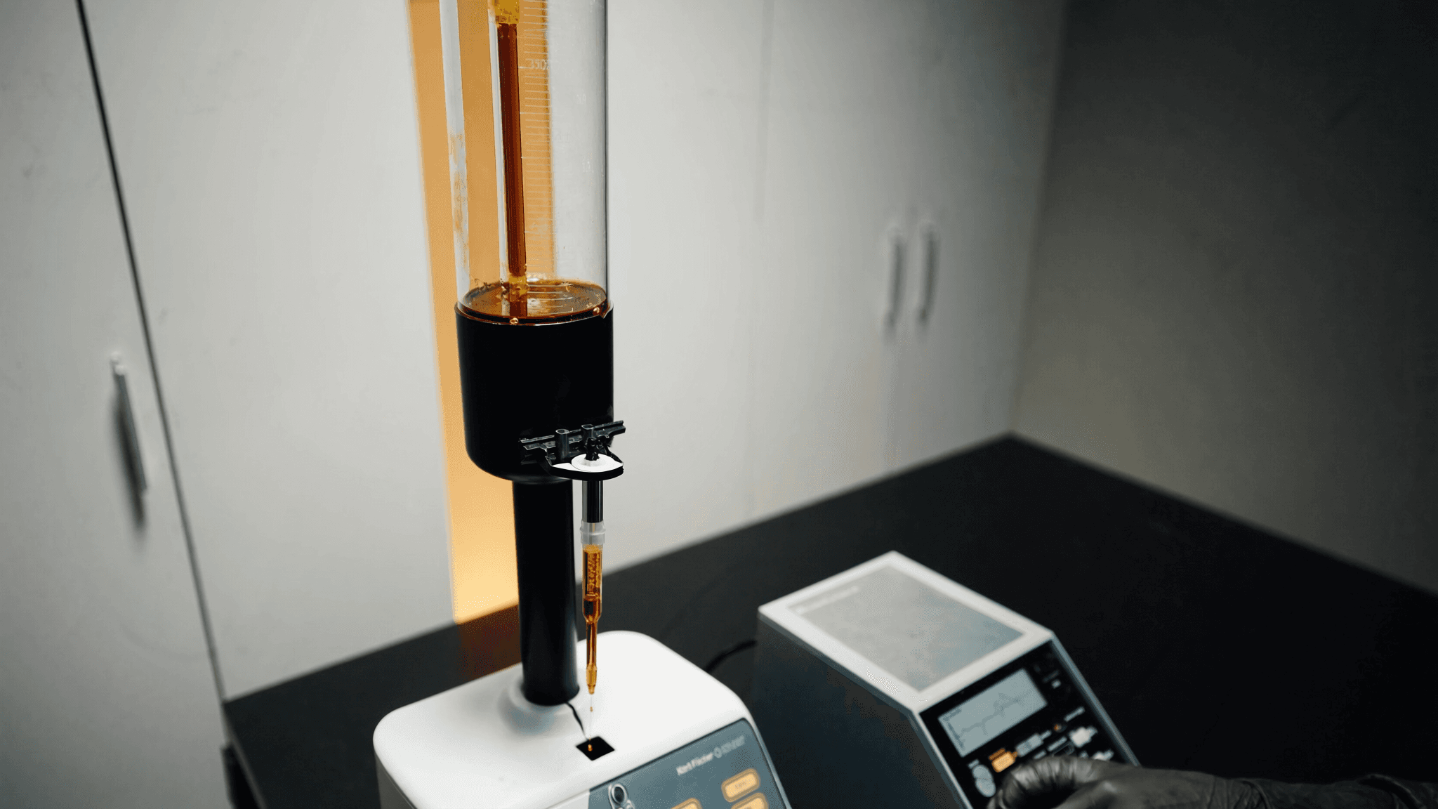 Karl Fischer — Mettler / Metrohm